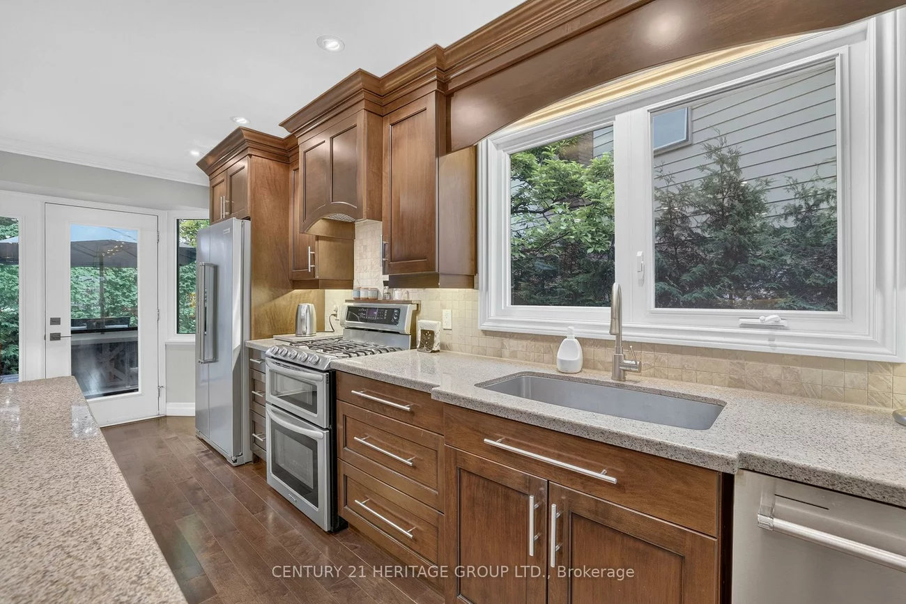 28, Innis, Mill Pond, Richmond Hill