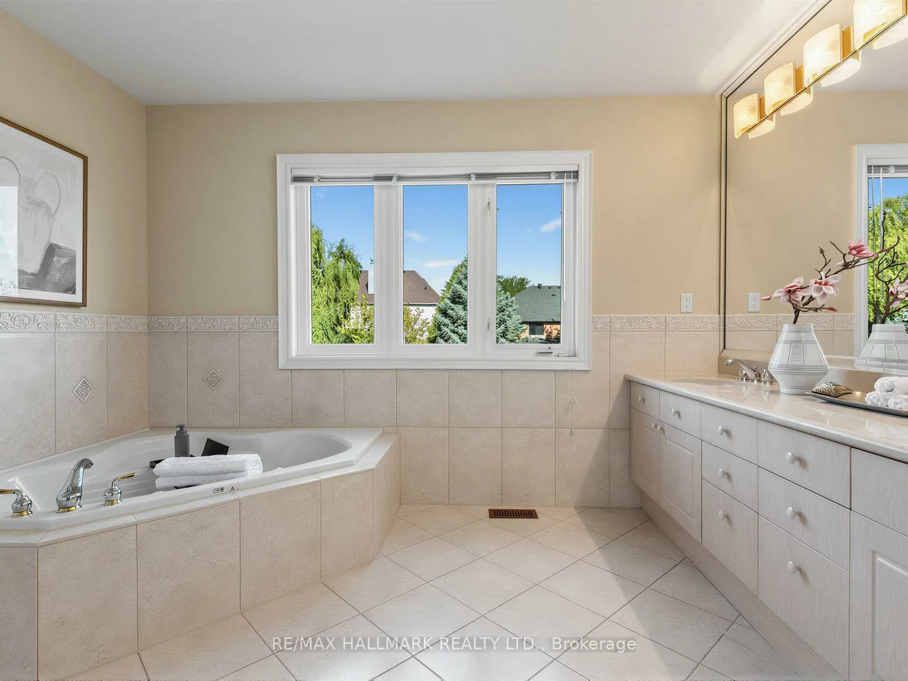 8, Ridgley, Bayview Hill, Richmond Hill