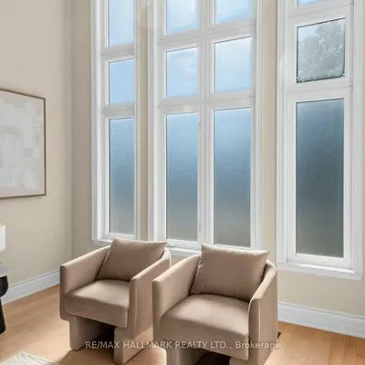 8, Ridgley, Bayview Hill, Richmond Hill