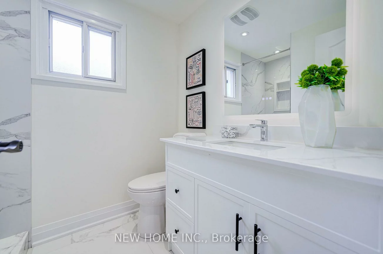 26, Penwick, North Richvale, Richmond Hill