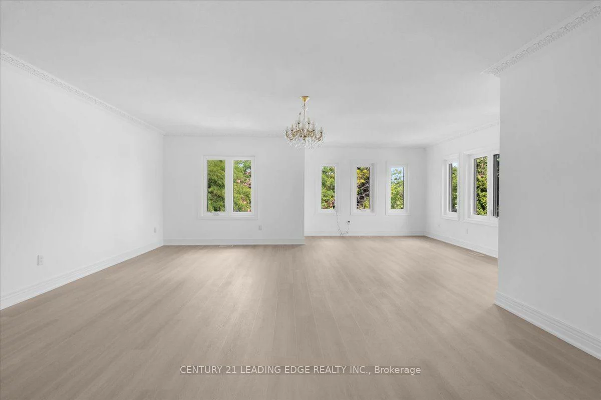 22, Fern, Langstaff, Richmond Hill