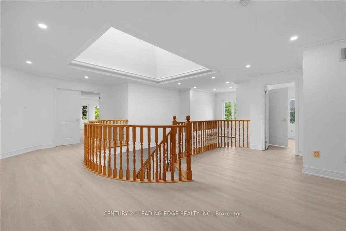 22, Fern, Langstaff, Richmond Hill