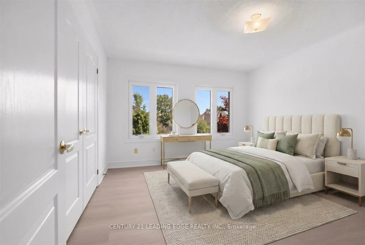 22, Fern, Langstaff, Richmond Hill