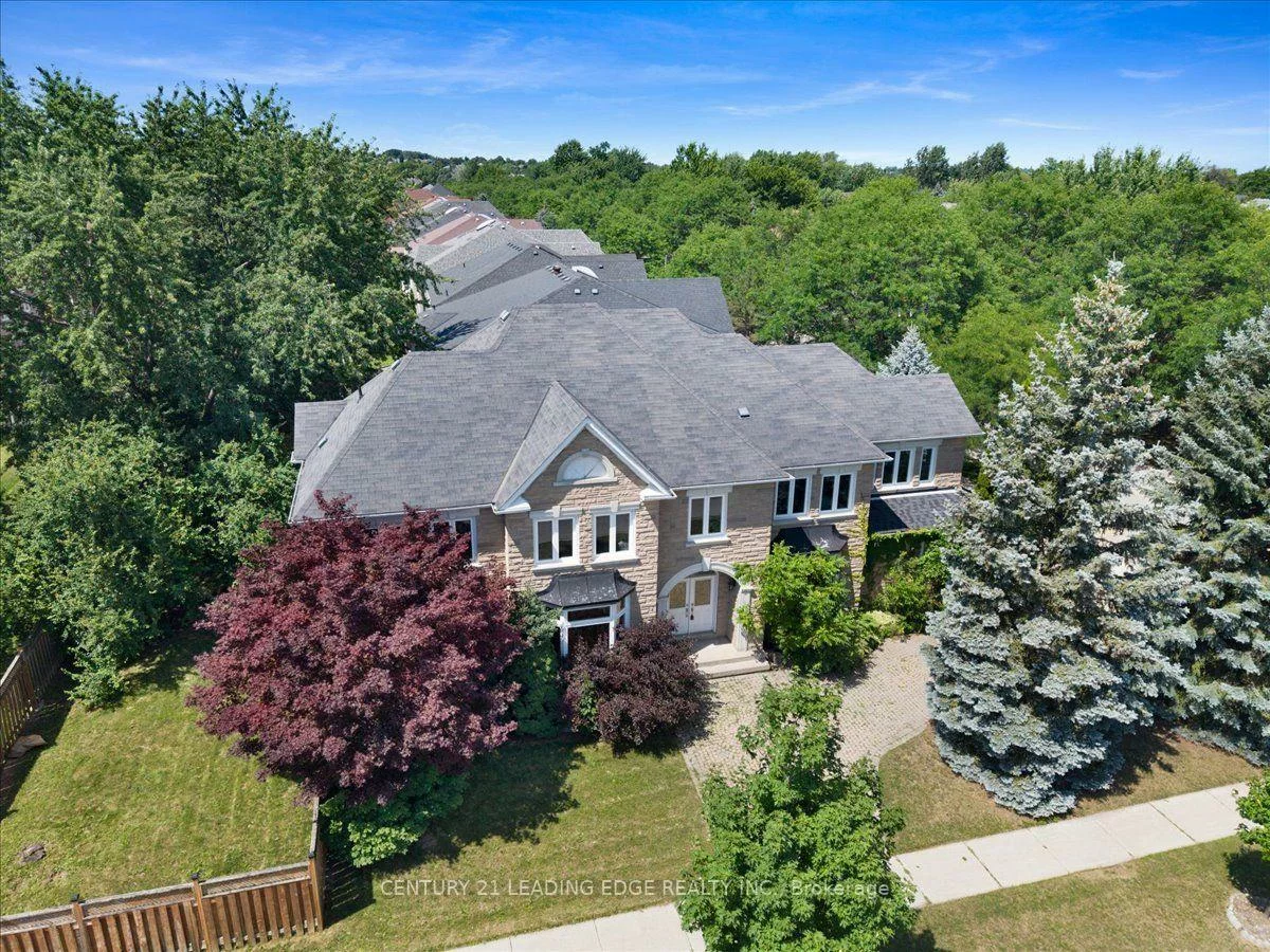 22, Fern, Langstaff, Richmond Hill
