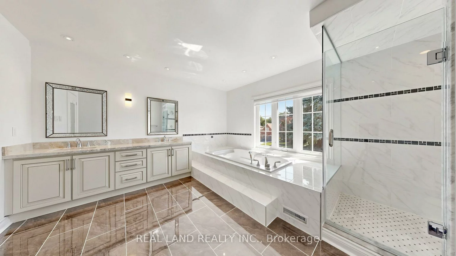 22, Ardwold, Bayview Hill, Richmond Hill