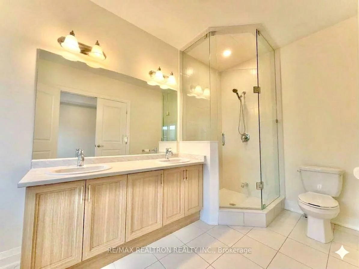 33, Duncombe, South Richvale, Richmond Hill
