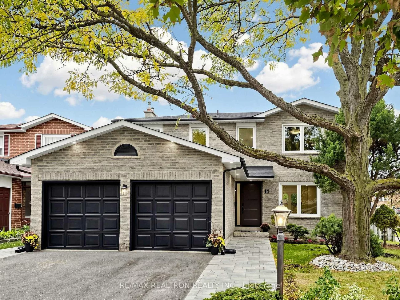 14, Lund, North Richvale, Richmond Hill
