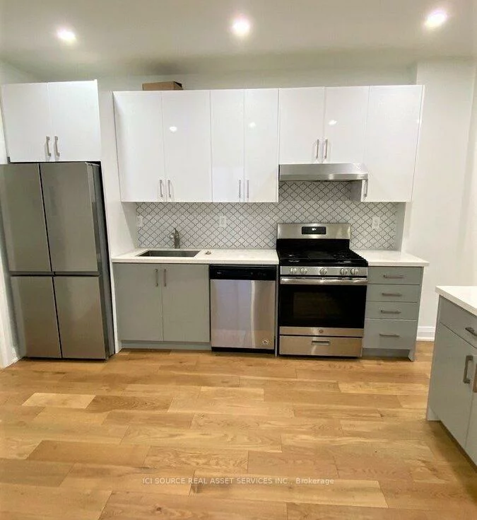 179, Markham, Trinity-Bellwoods, Toronto