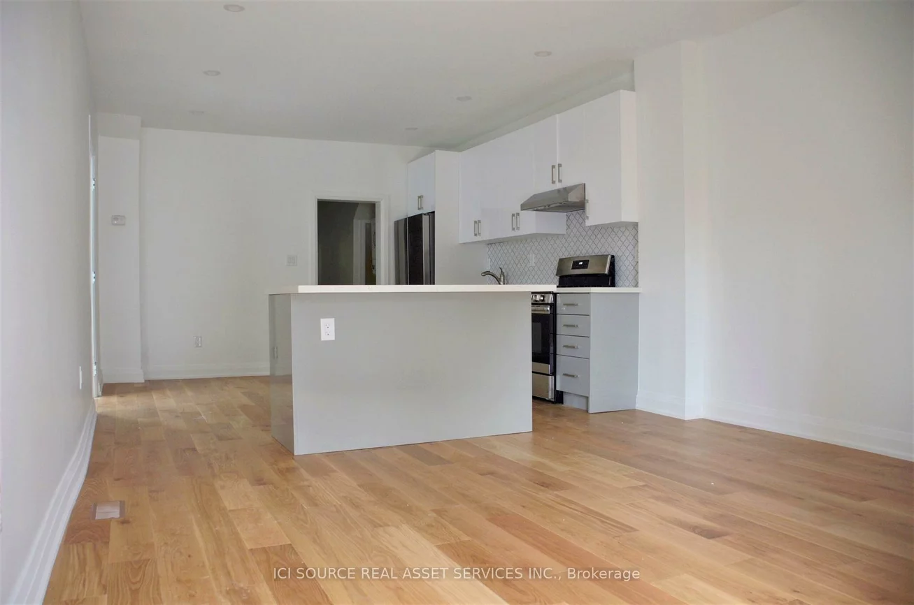 179, Markham, Trinity-Bellwoods, Toronto