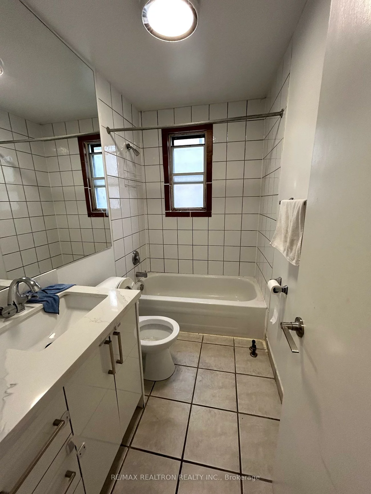 312, Douglas, Bedford Park-Nortown, Toronto