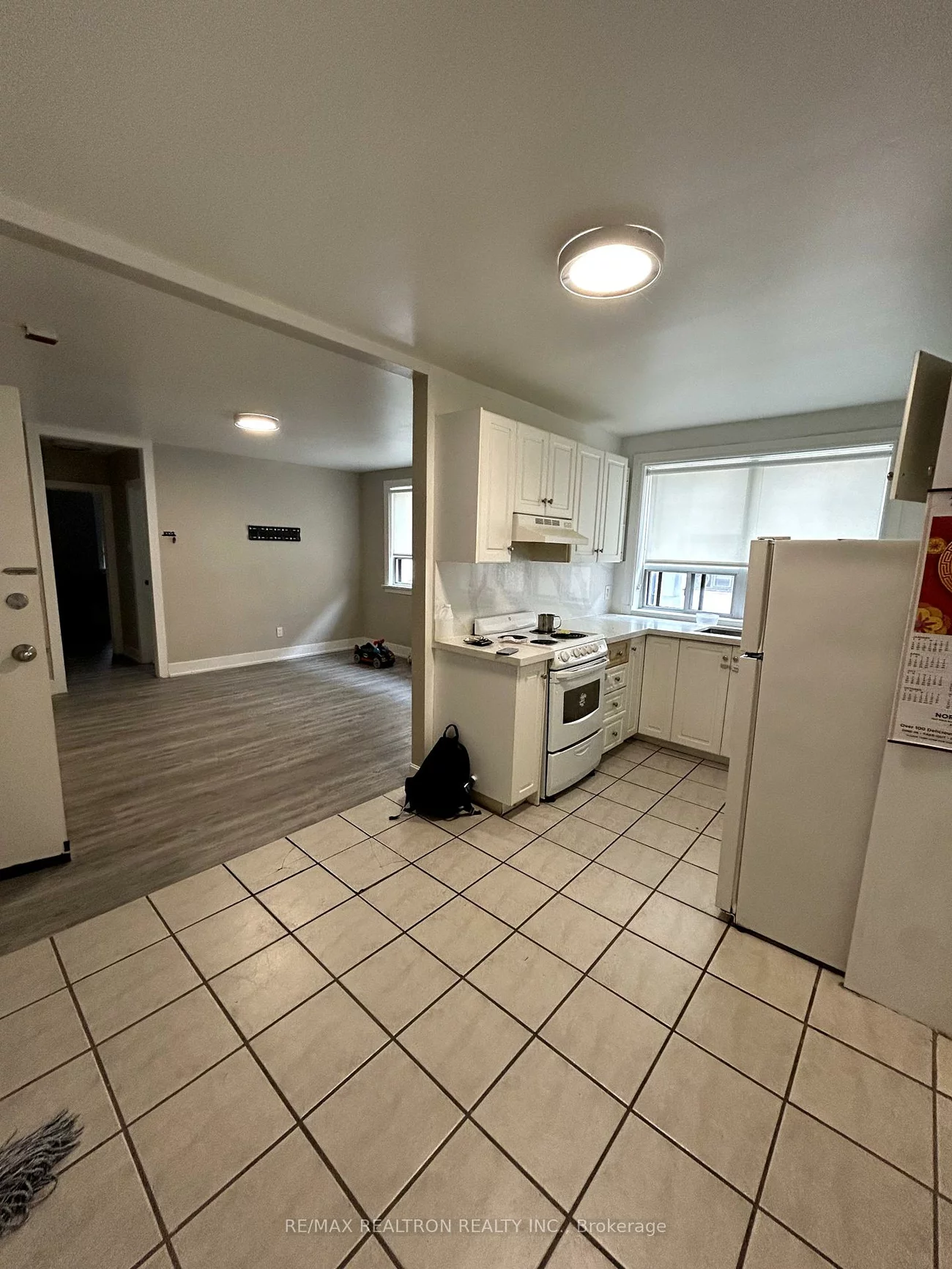 312, Douglas, Bedford Park-Nortown, Toronto