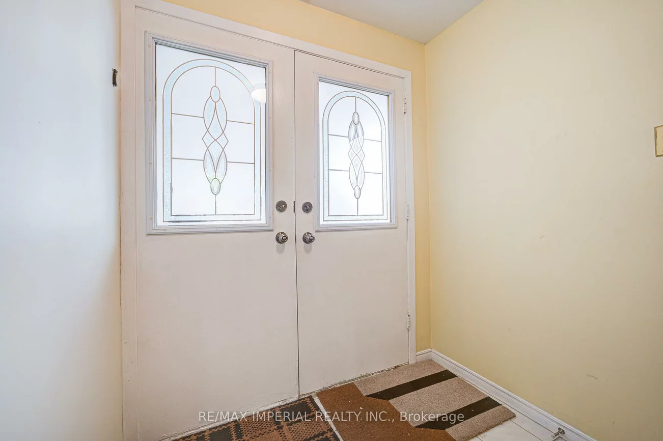318, Hollyberry, Hillcrest Village, Toronto