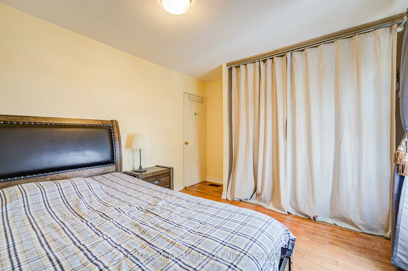 318, Hollyberry, Hillcrest Village, Toronto