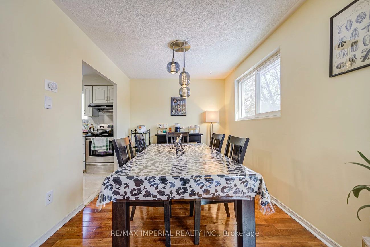 318, Hollyberry, Hillcrest Village, Toronto