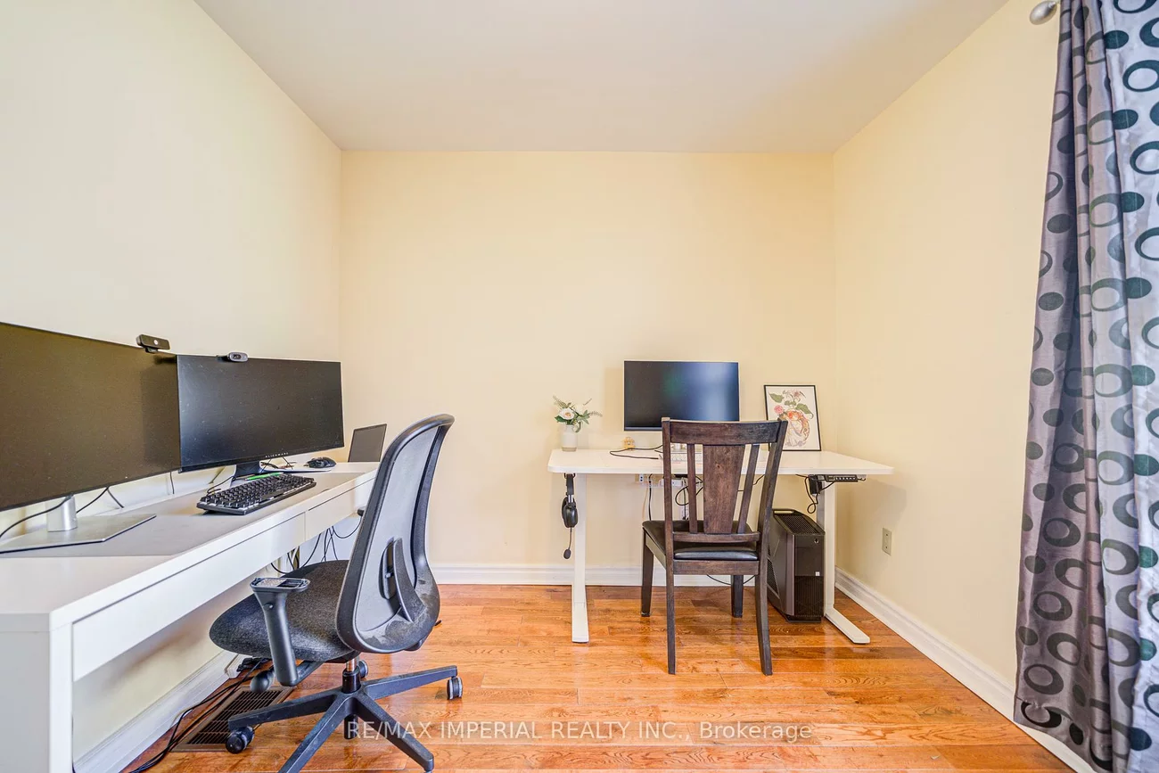 318, Hollyberry, Hillcrest Village, Toronto