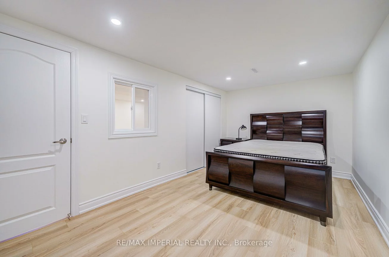 318, Hollyberry, Hillcrest Village, Toronto