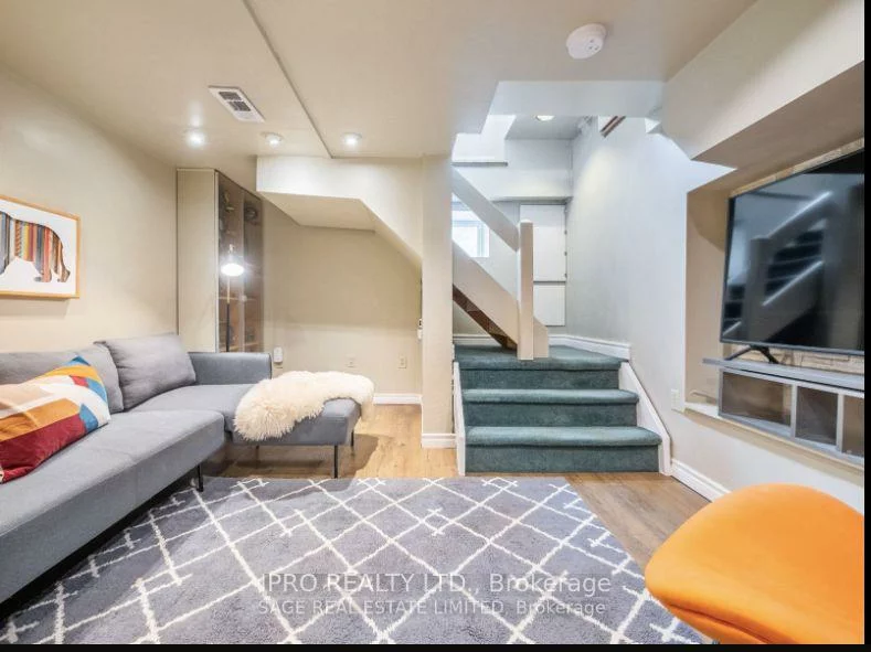 4, Percy, Moss Park, Toronto