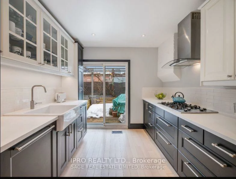 4, Percy, Moss Park, Toronto