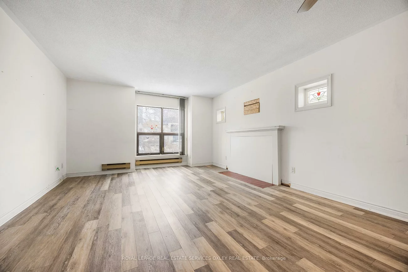 31, Glebe, Mount Pleasant West, Toronto