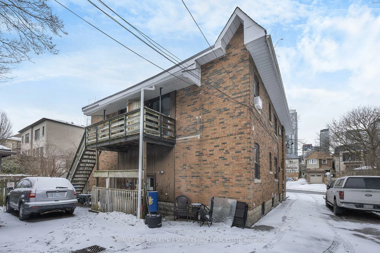 31, Glebe, Mount Pleasant West, Toronto