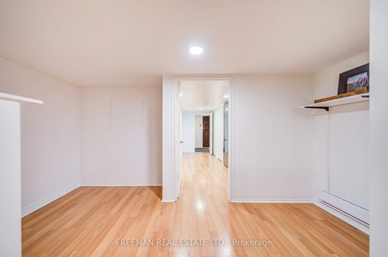 21, Wells, Annex, Toronto