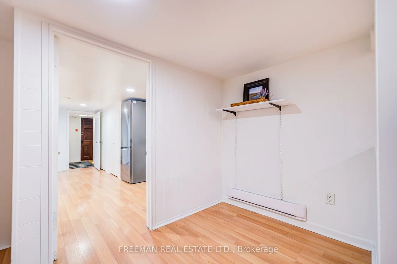 21, Wells, Annex, Toronto