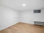 587, Broadway, Leaside, Toronto