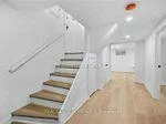 587, Broadway, Leaside, Toronto