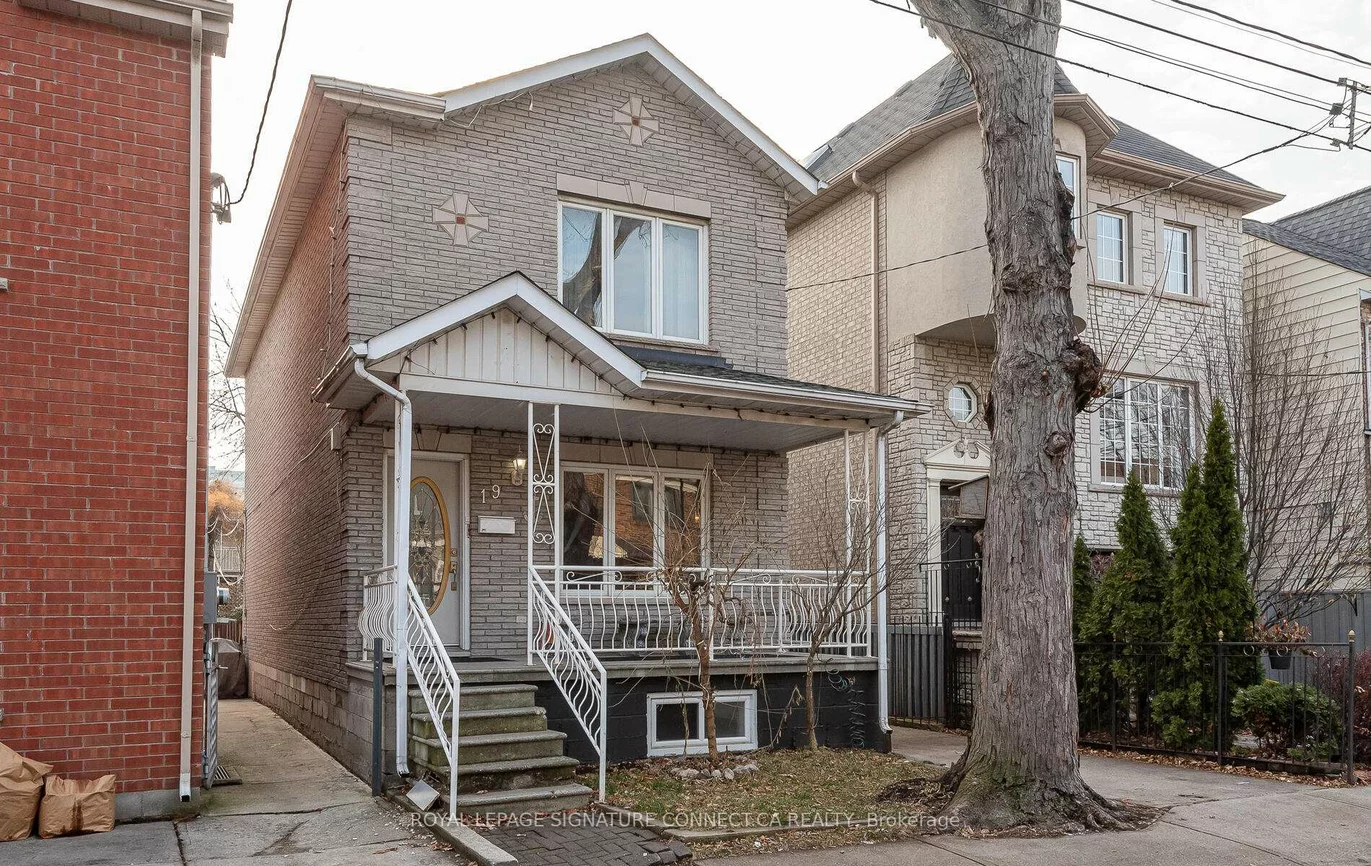 19, Mitchell, Niagara, Toronto