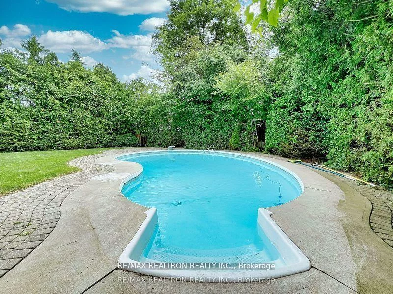 61, Arjay, Bridle Path-Sunnybrook-York Mills, Toronto
