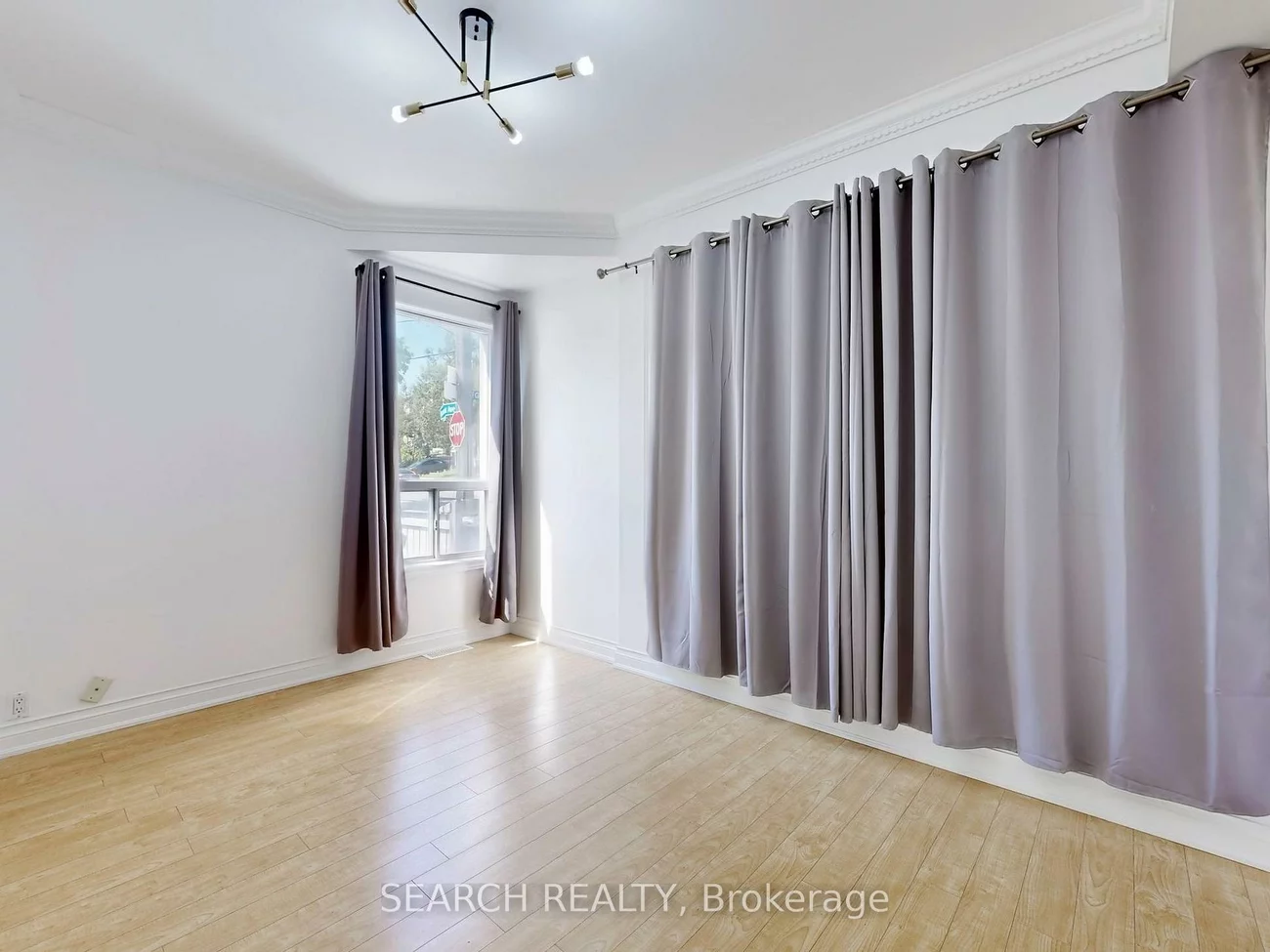 479, Westmount, Oakwood Village, Toronto