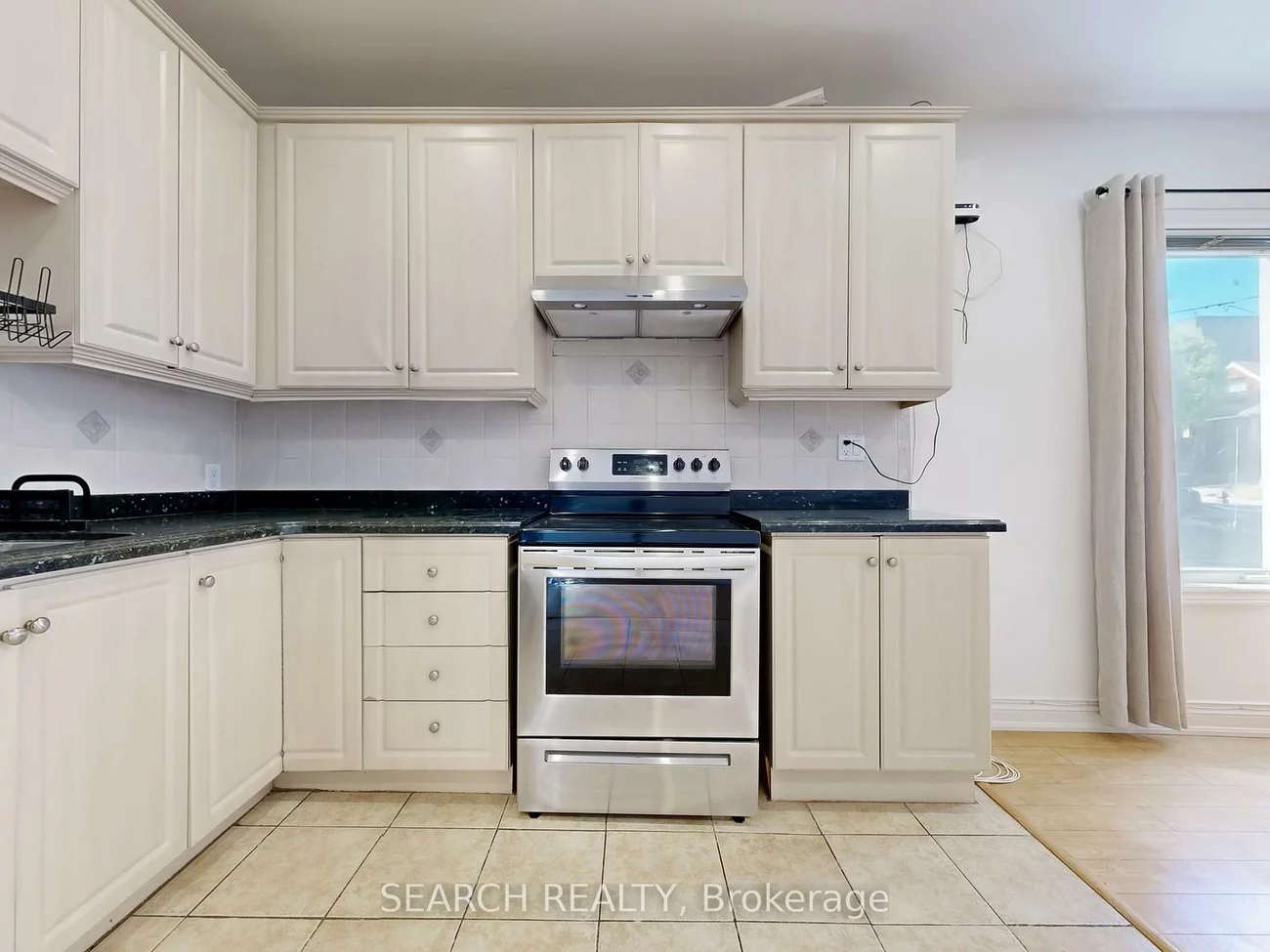 479, Westmount, Oakwood Village, Toronto