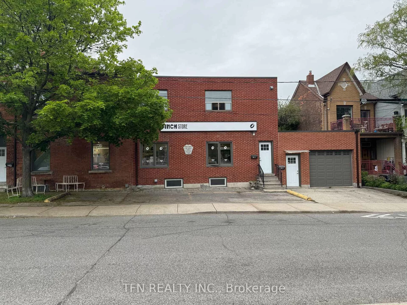 42, Dewson, Palmerston-Little Italy, Toronto