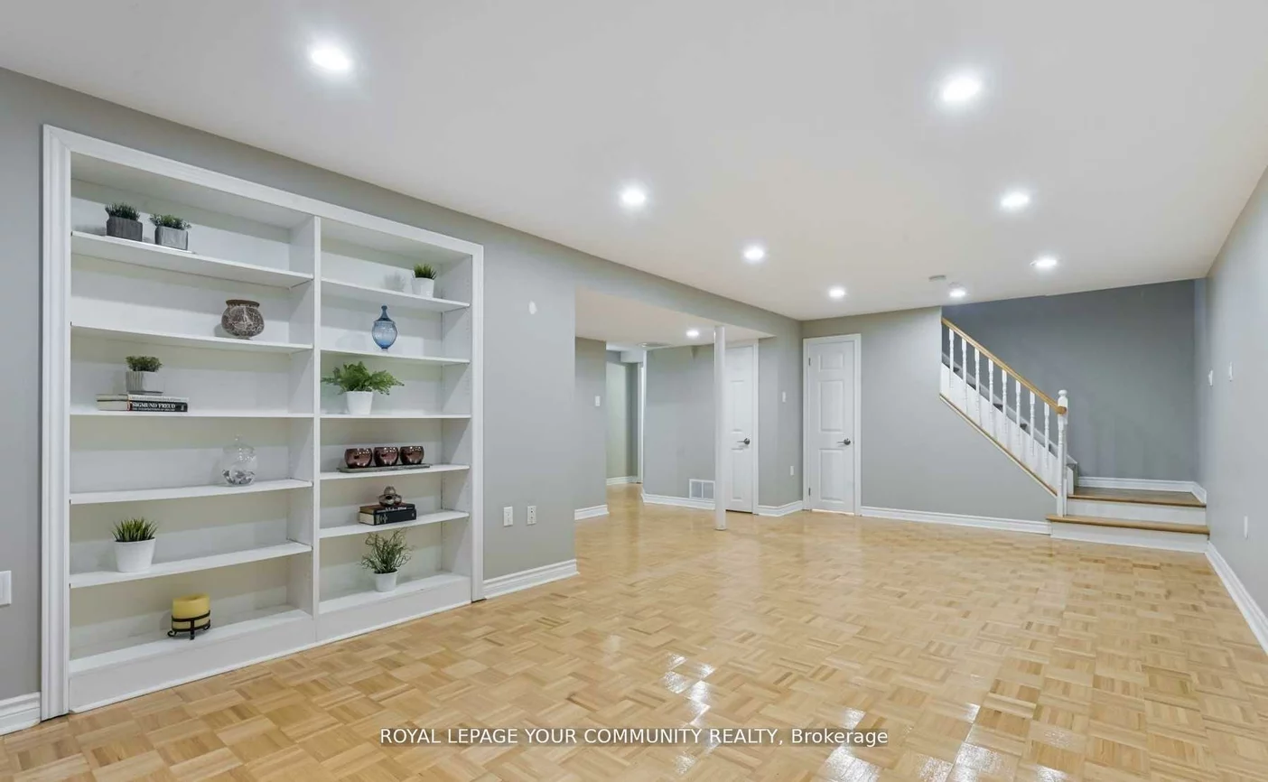 32, Shouldice, St. Andrew-Windfields, Toronto