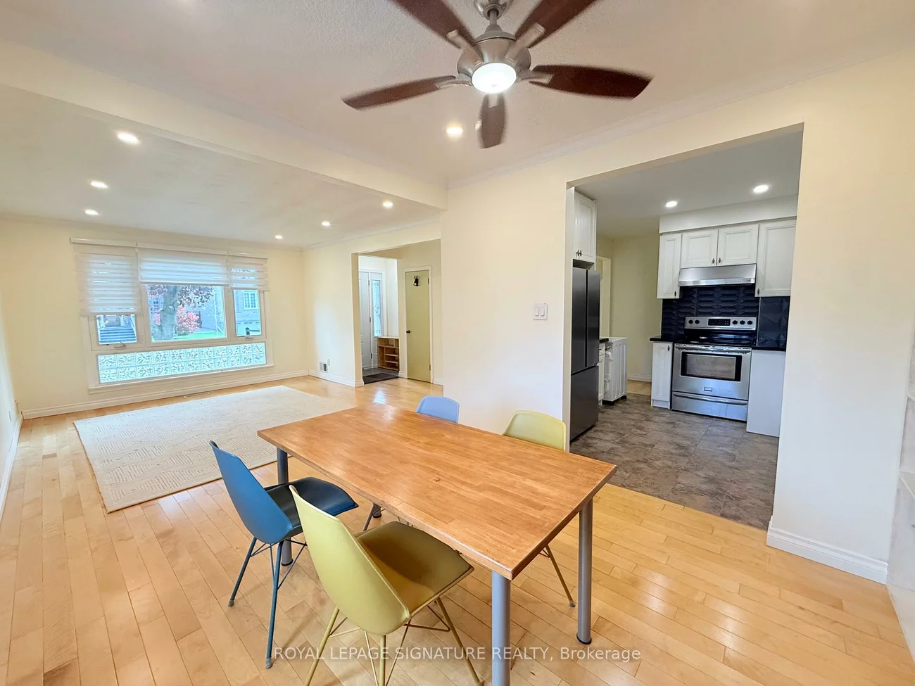 154B, Pemberton, Newtonbrook East, Toronto