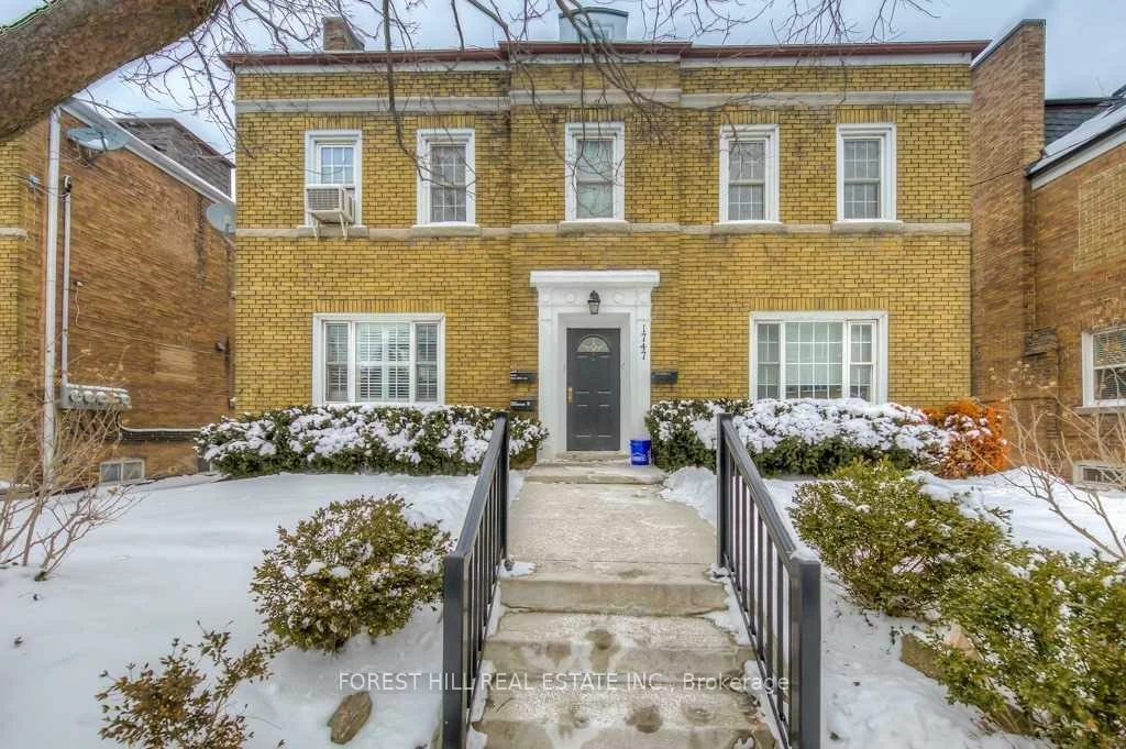 1747, Bathurst, Forest Hill South, Toronto