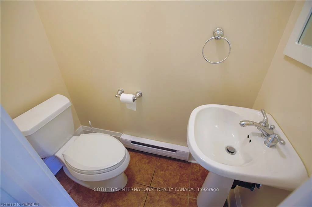 49, HILLSDALE, Yonge-Eglinton, Toronto
