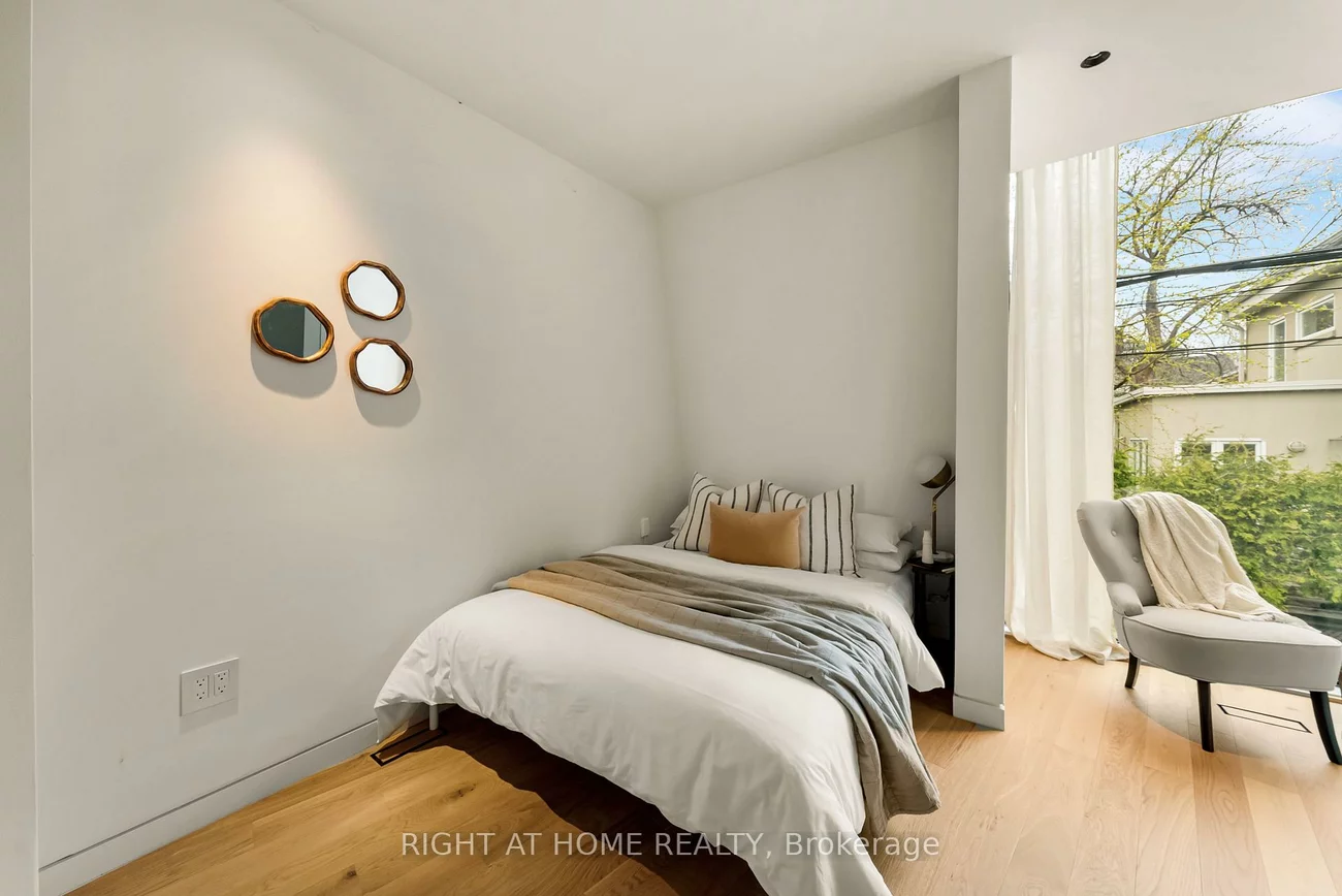 44, Foxley, Trinity-Bellwoods, Toronto