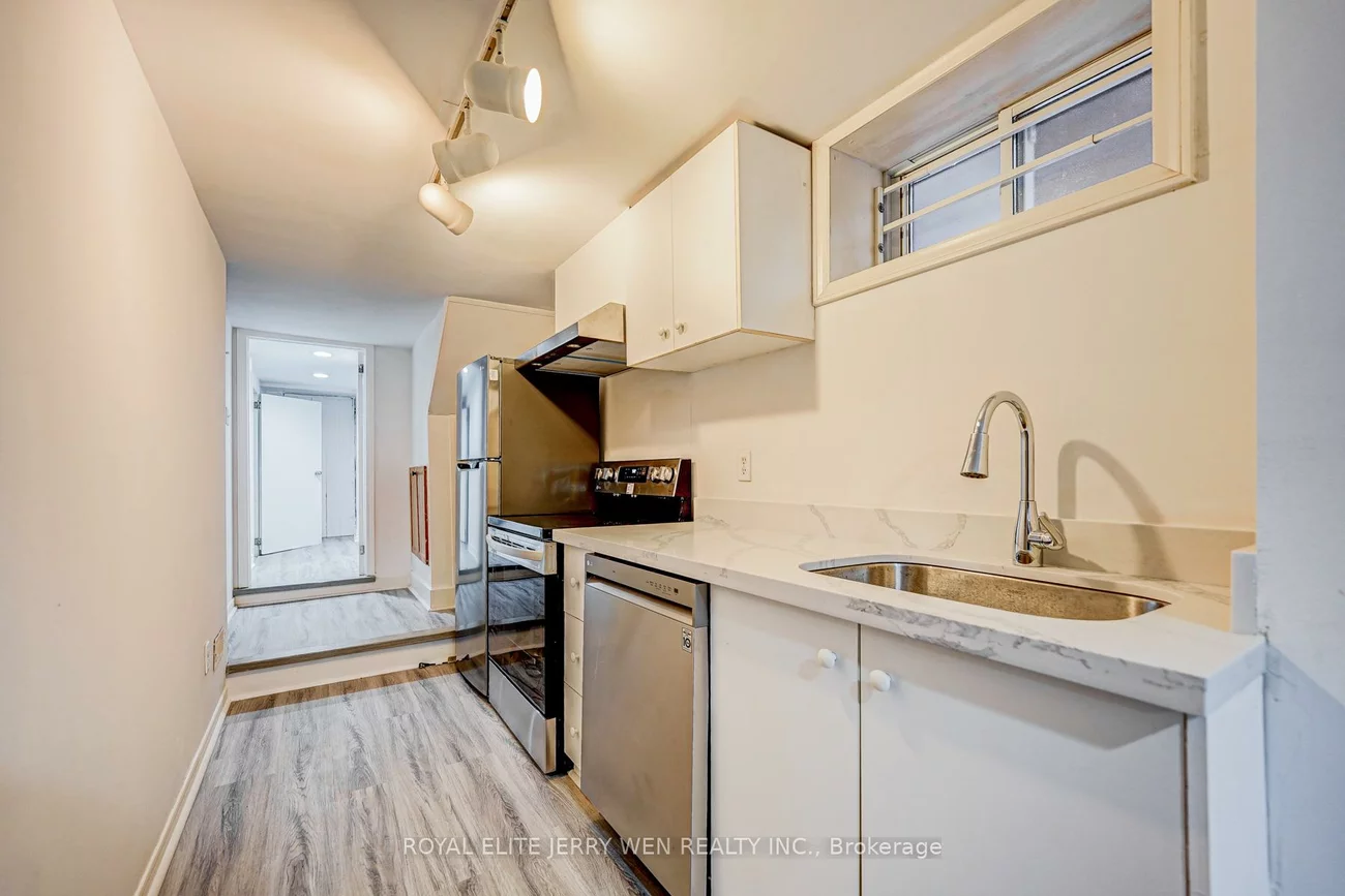 171, Lawrence, Lawrence Park South, Toronto