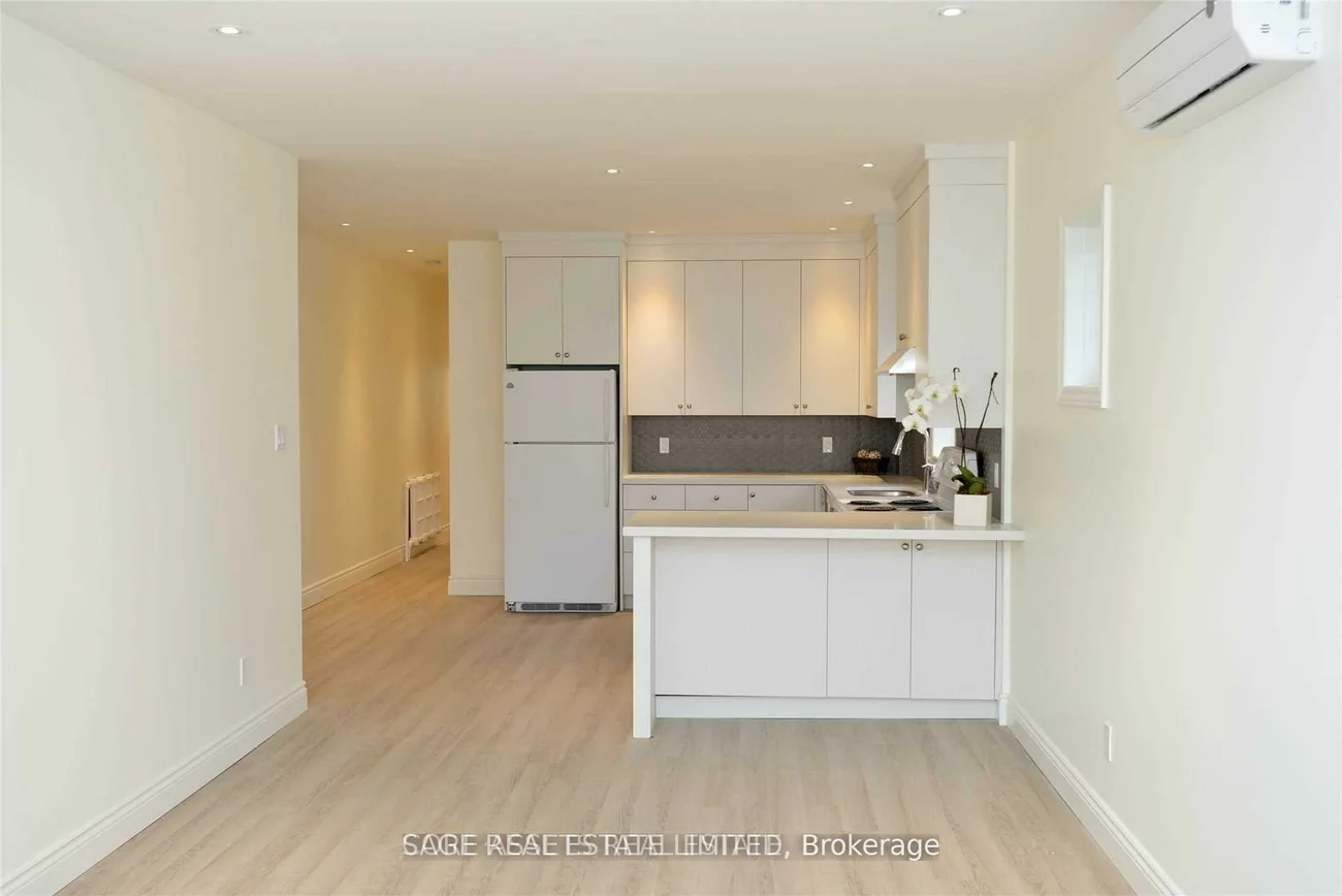 118, Braemar, Yonge-Eglinton, Toronto