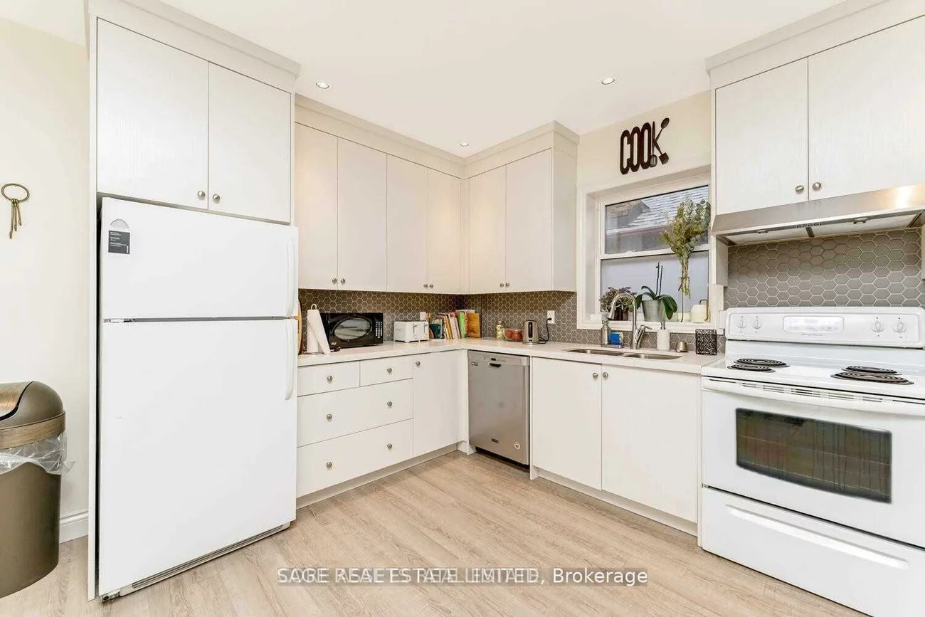 118, Braemar, Yonge-Eglinton, Toronto
