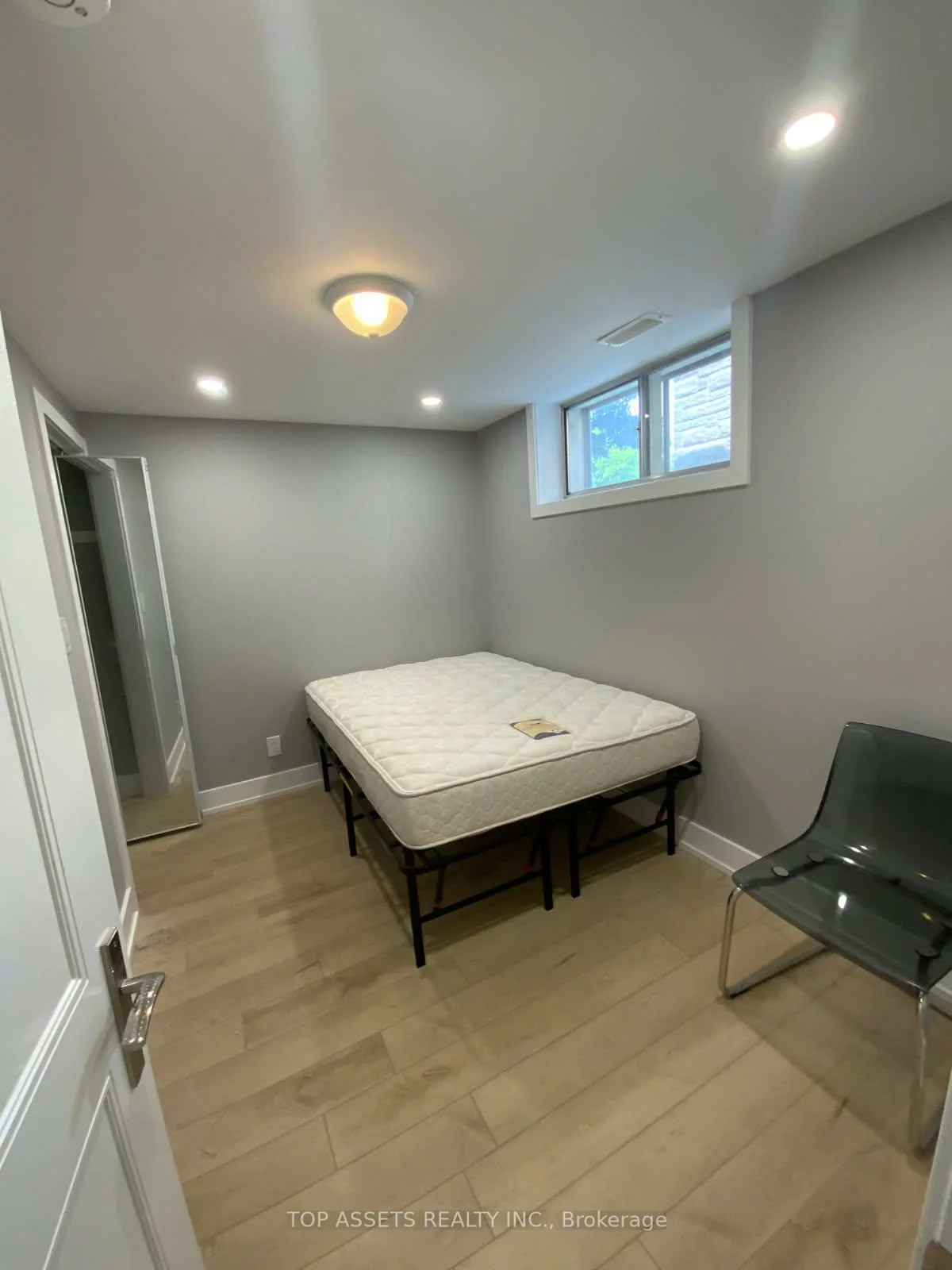 167, Churchill, Willowdale West, Toronto