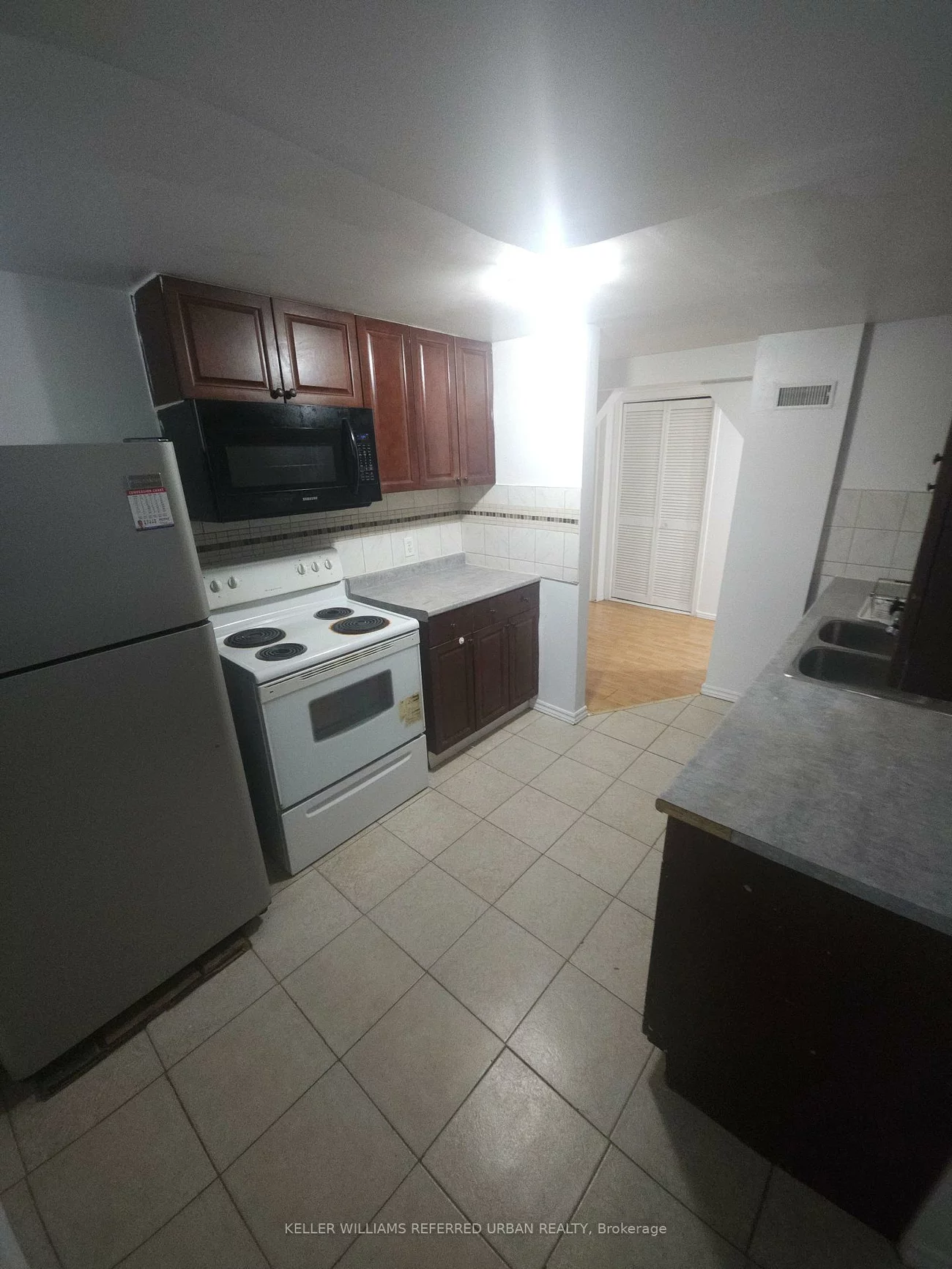 41, Pintail, Parkwoods-Donalda, Toronto