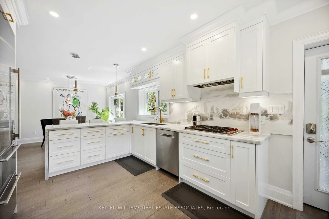 27, Glen Elm, Rosedale-Moore Park, Toronto