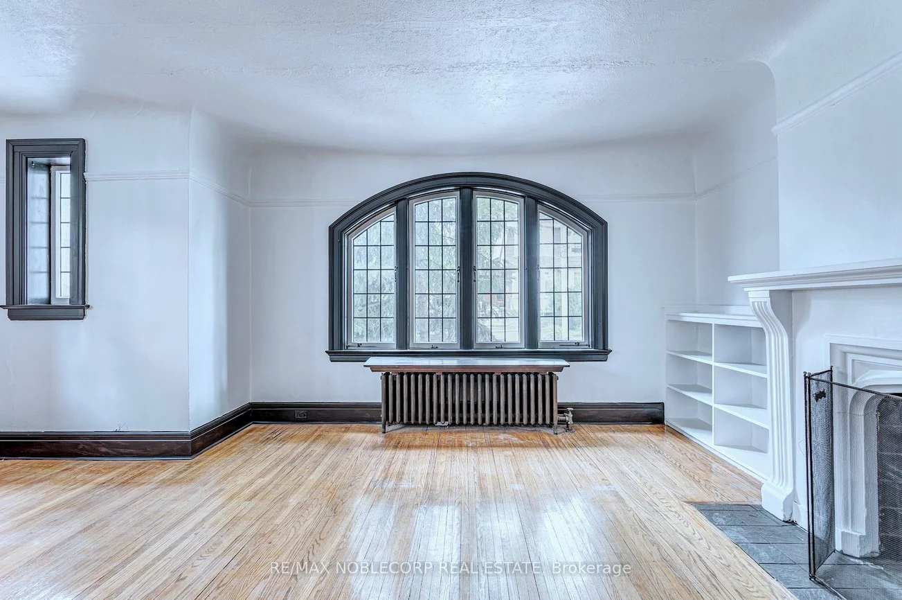 809, Duplex, Lawrence Park South, Toronto