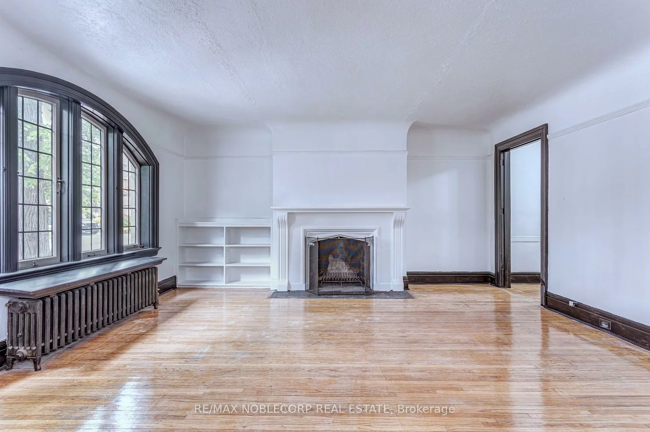 809, Duplex, Lawrence Park South, Toronto