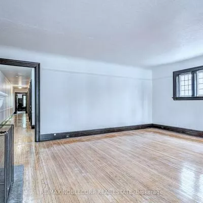 809, Duplex, Lawrence Park South, Toronto