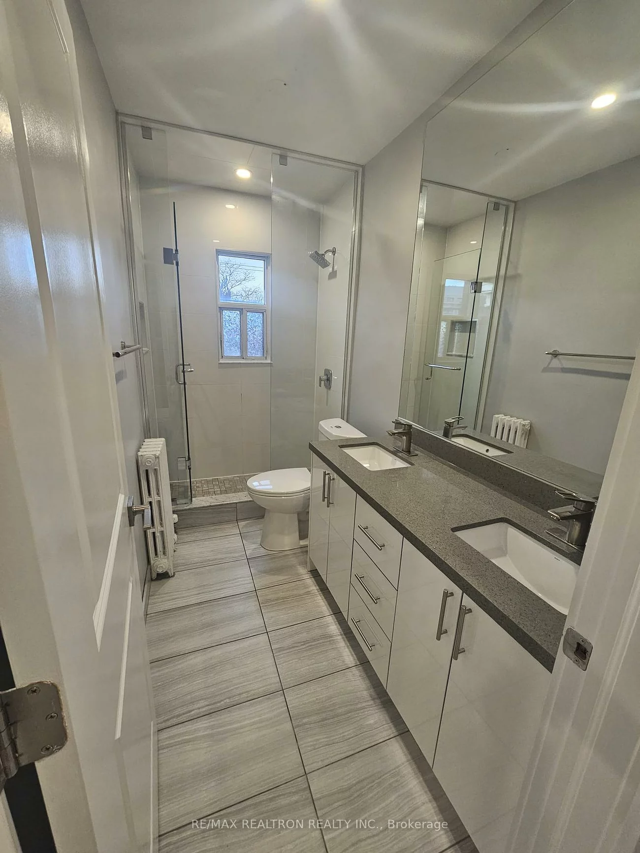 312, Douglas, Bedford Park-Nortown, Toronto