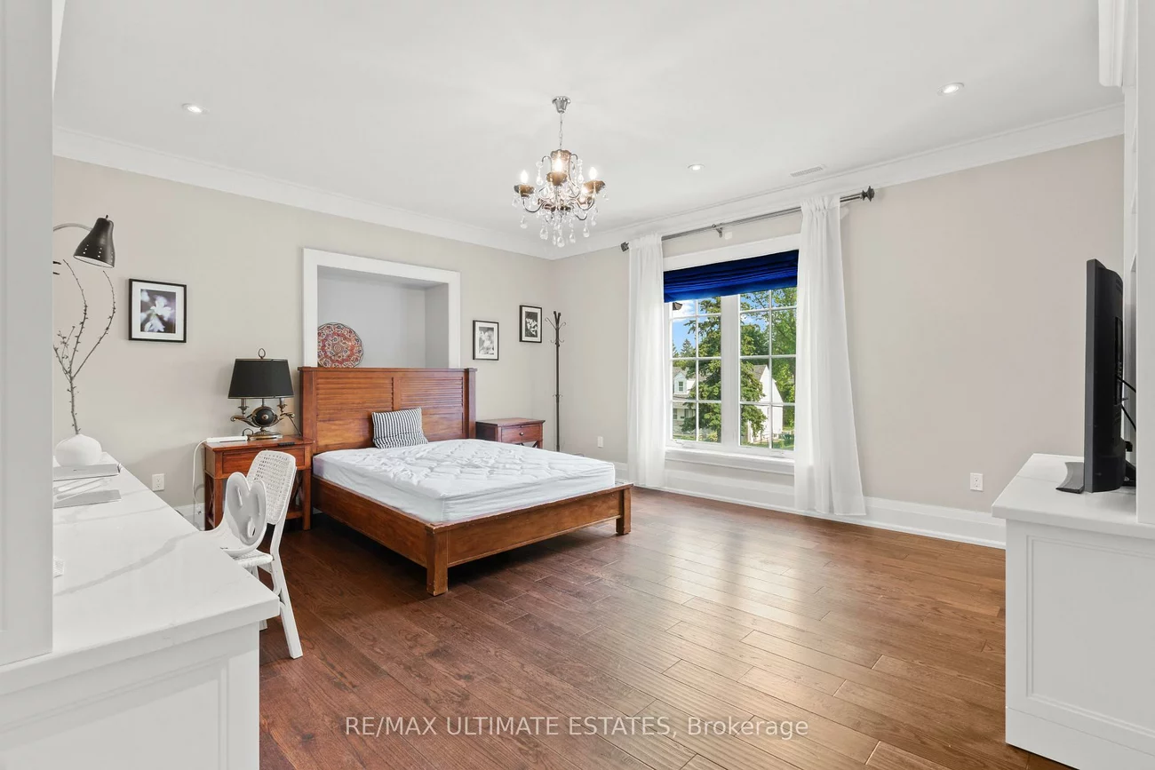24, Wedgewood, Newtonbrook East, Toronto