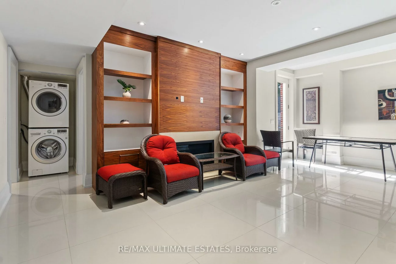 24, Wedgewood, Newtonbrook East, Toronto